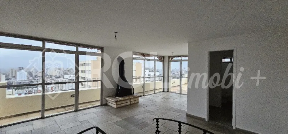 Apartamento, 3 quartos, 202 m² - Foto 1