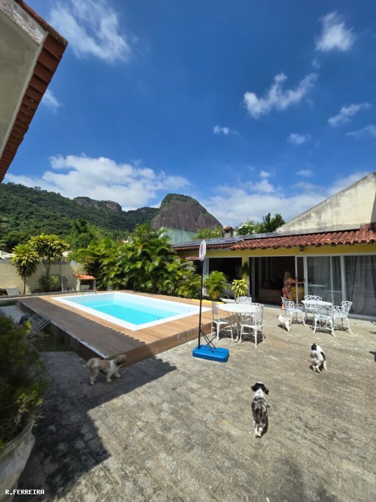 Casa de Condomínio à venda com 4 quartos, 240m² - Foto 7