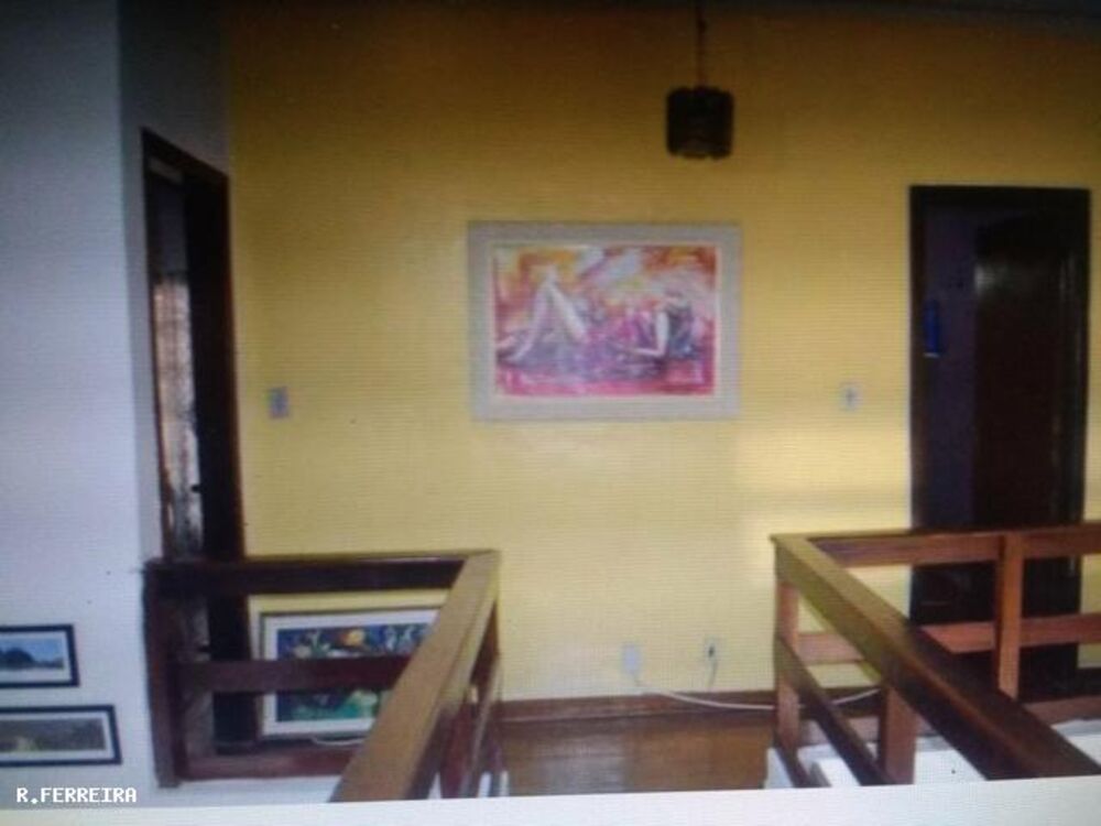 Casa de Condomínio à venda com 4 quartos, 250m² - Foto 8