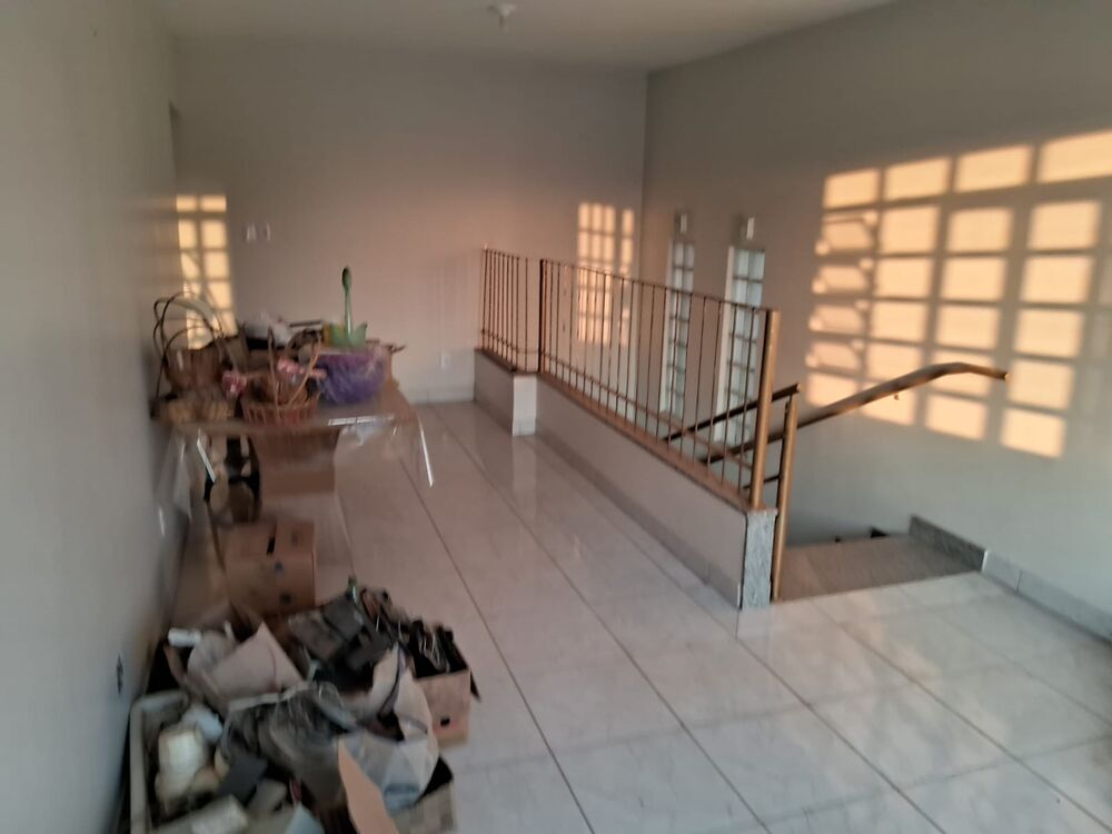 Casa à venda e aluguel com 4 quartos, 150m² - Foto 13