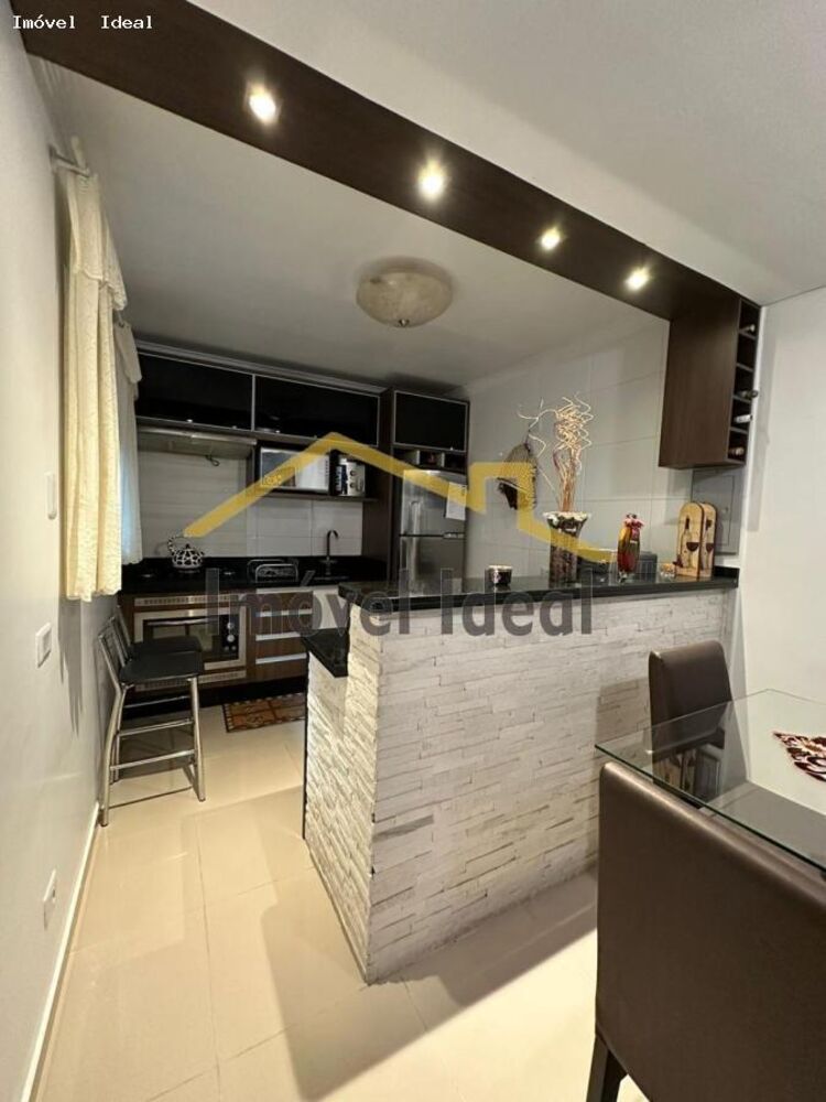 Sobrado à venda com 3 quartos, 100m² - Foto 4