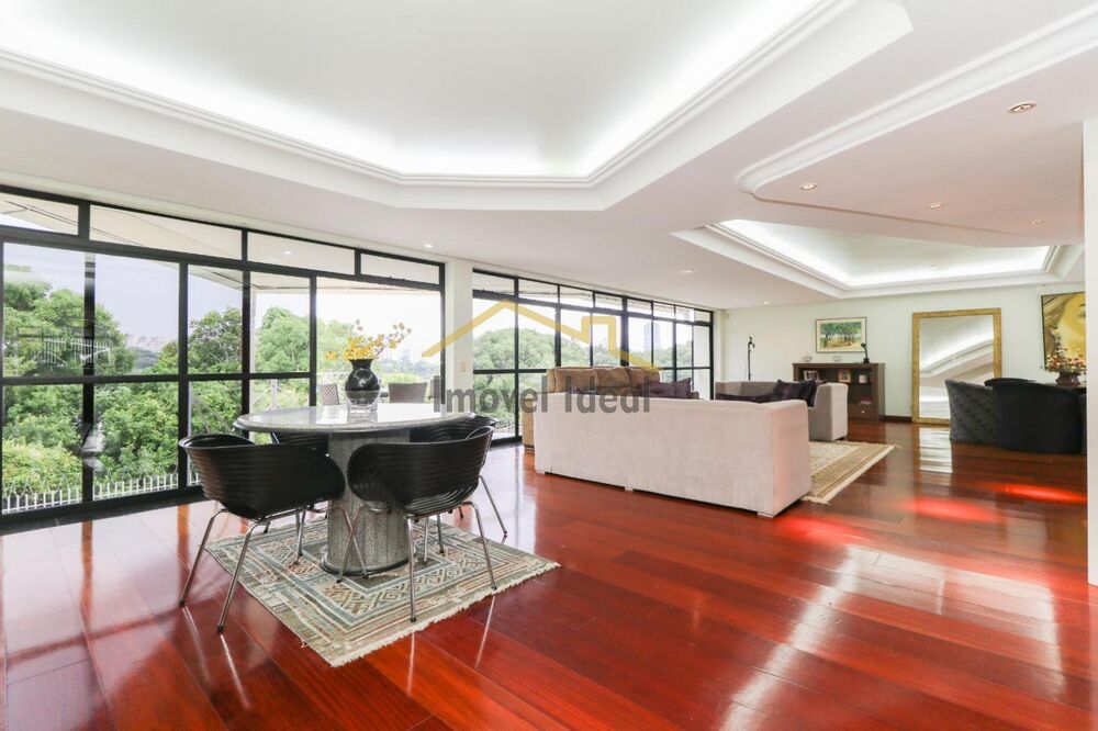 Casa, 6 quartos, 684 m² - Foto 1