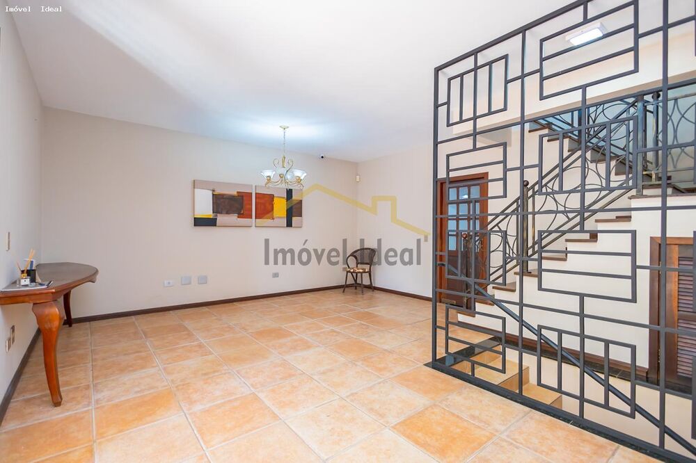 Casa à venda com 5 quartos, 452m² - Foto 3