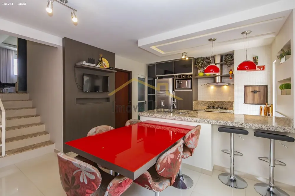 Casa, 4 quartos, 176 m² - Foto 1
