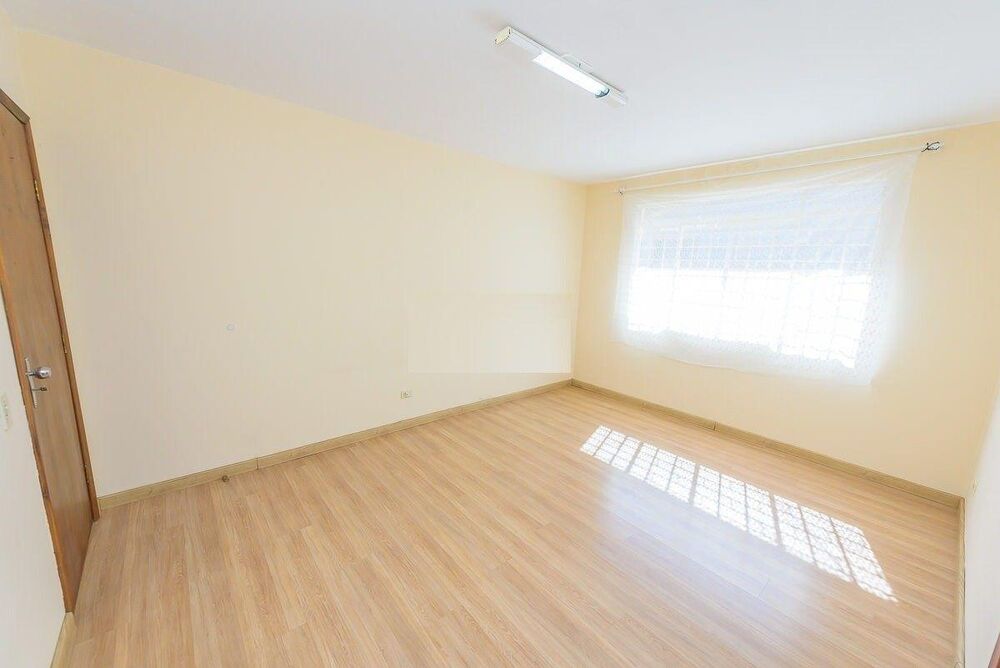 Casa à venda com 3 quartos, 290m² - Foto 3
