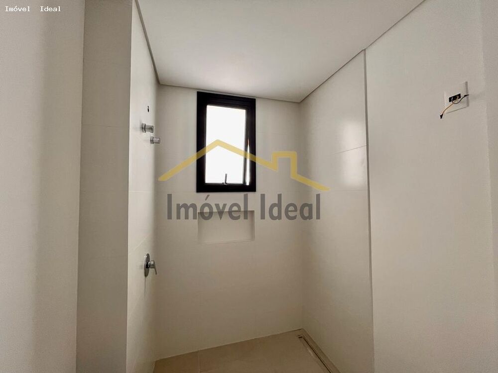 Apartamento, 3 quartos, 144 m² - Foto 2