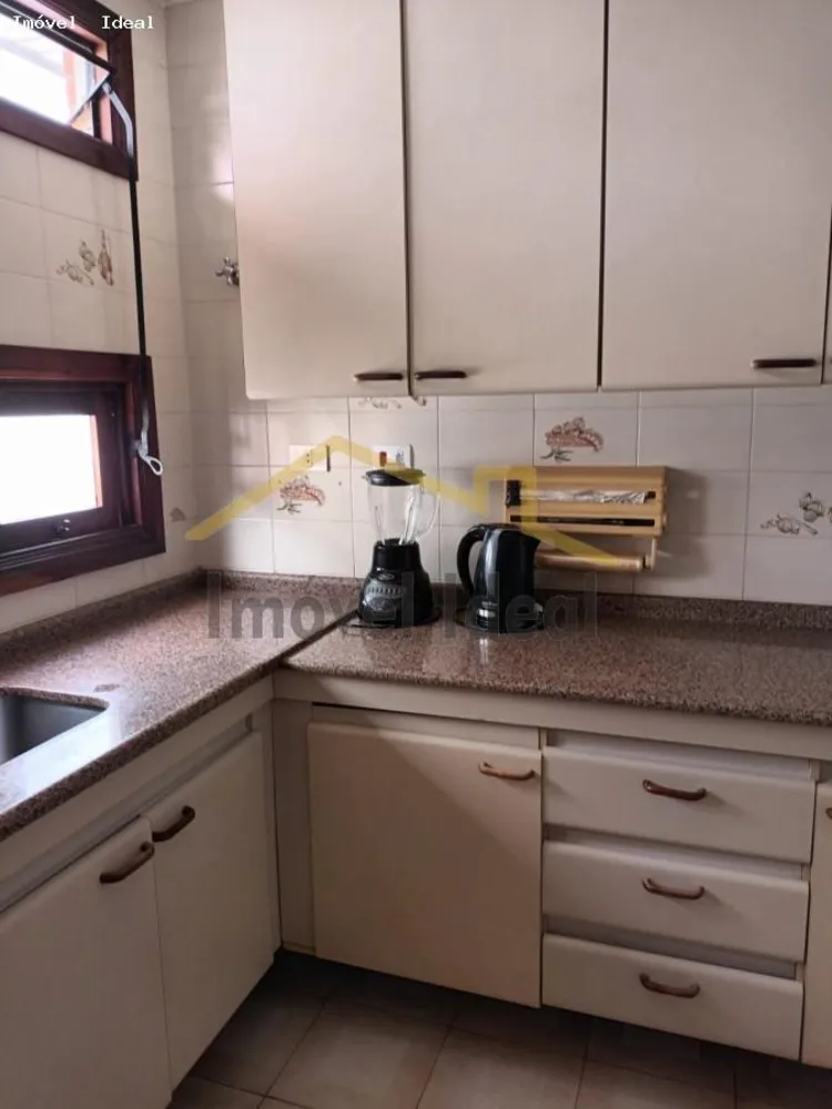 Casa, 3 quartos, 207 m² - Foto 8