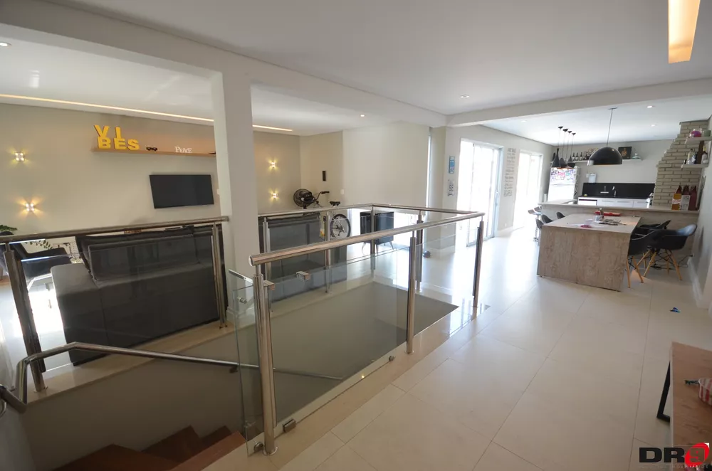 Casa, 4 quartos, 250 m² - Foto 11