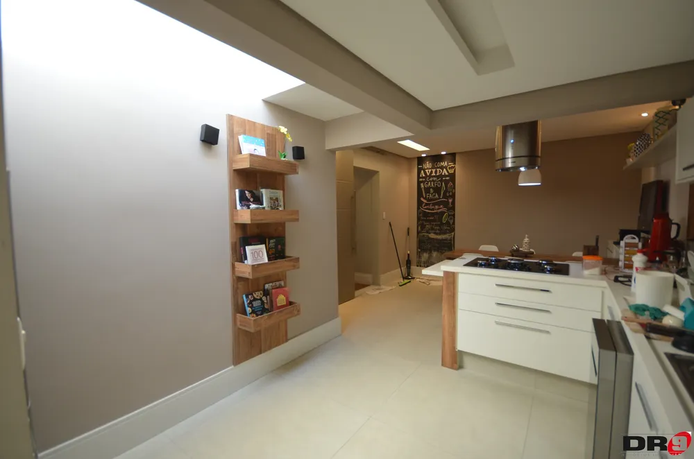 Casa, 4 quartos, 250 m² - Foto 6