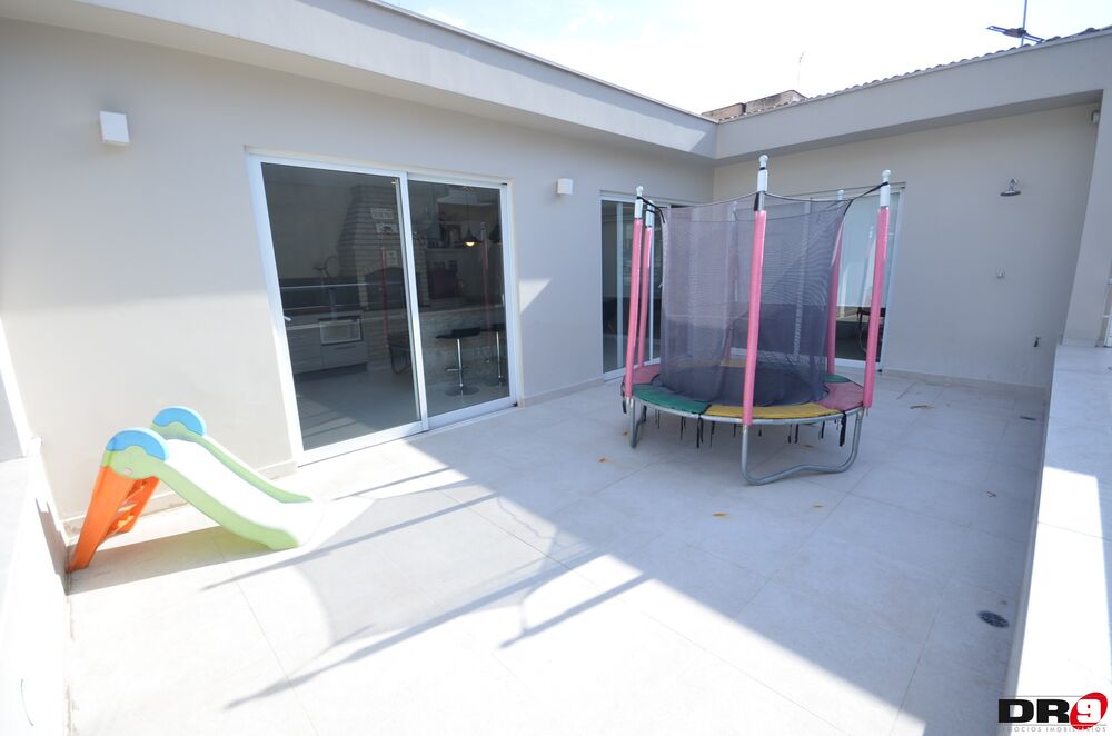 Casa, 4 quartos, 250 m² - Foto 16