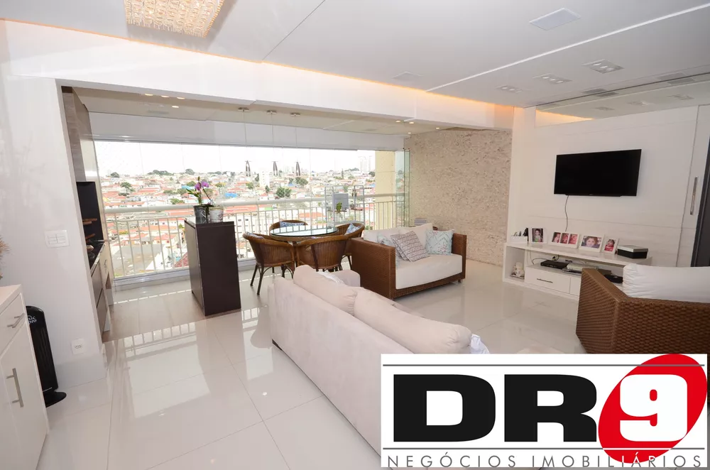 Apartamento à venda com 3 quartos, 104m² - Foto 1