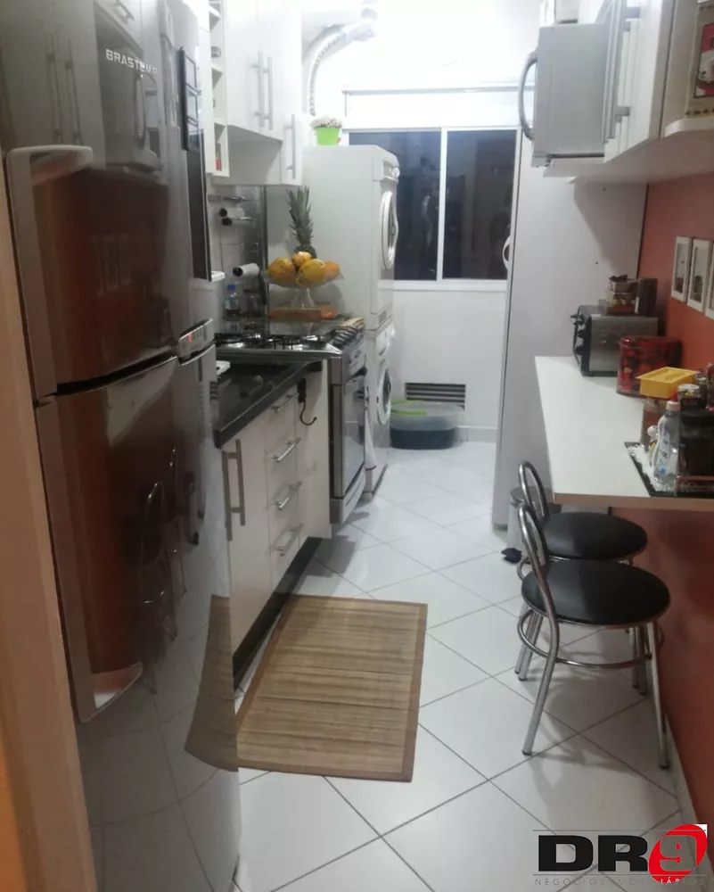 Apartamento à venda com 2 quartos, 48m² - Foto 4