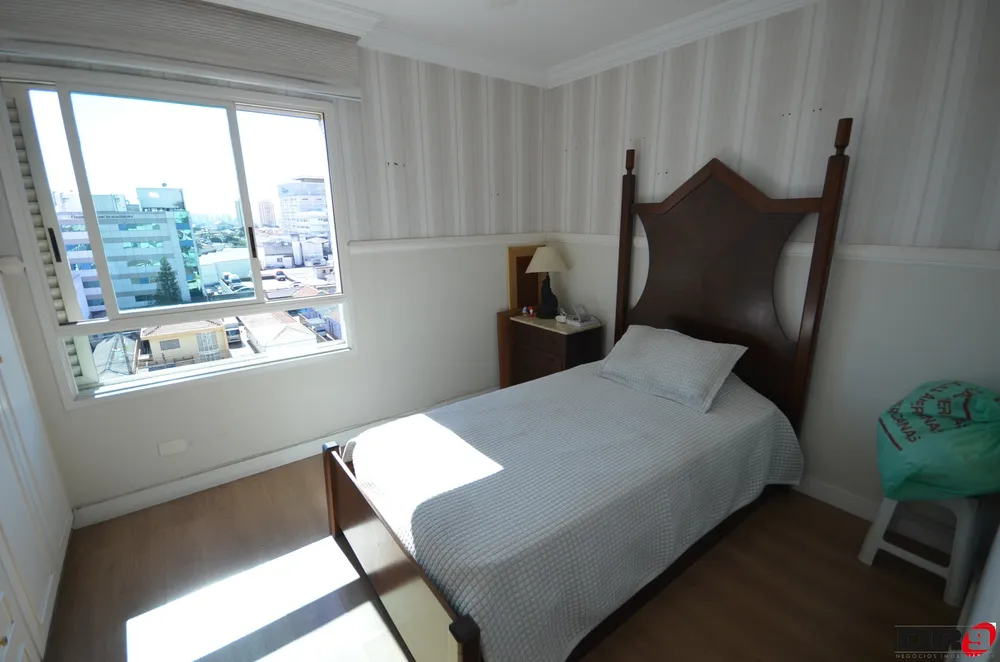 Apartamento, 3 quartos, 197 m² - Foto 2