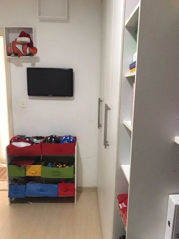 Apartamento à venda com 3 quartos, 79m² - Foto 2