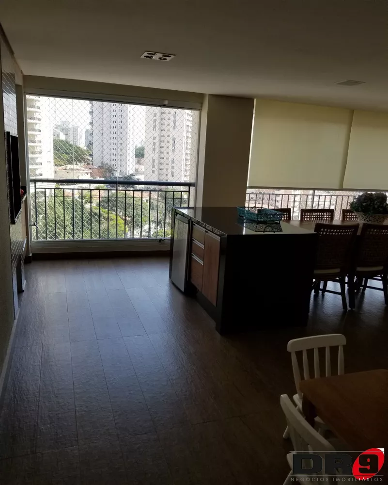 Apartamento à venda com 3 quartos, 210m² - Foto 10