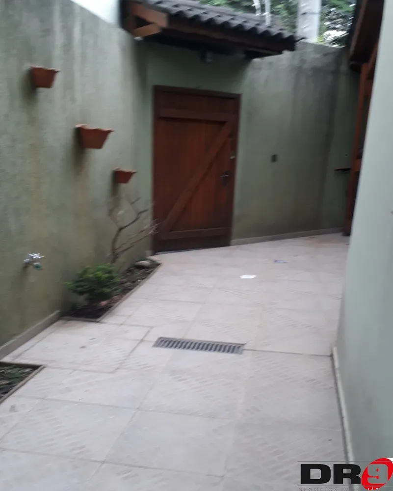 Casa, 3 quartos, 200 m² - Foto 11