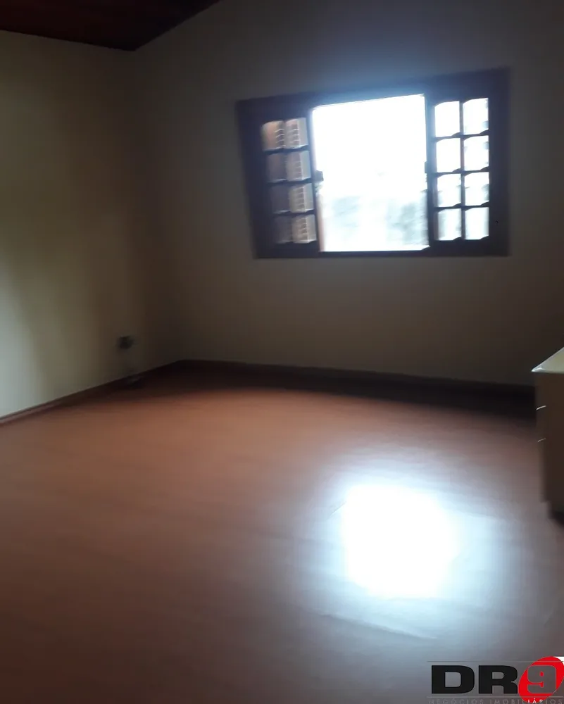 Casa, 3 quartos, 200 m² - Foto 10