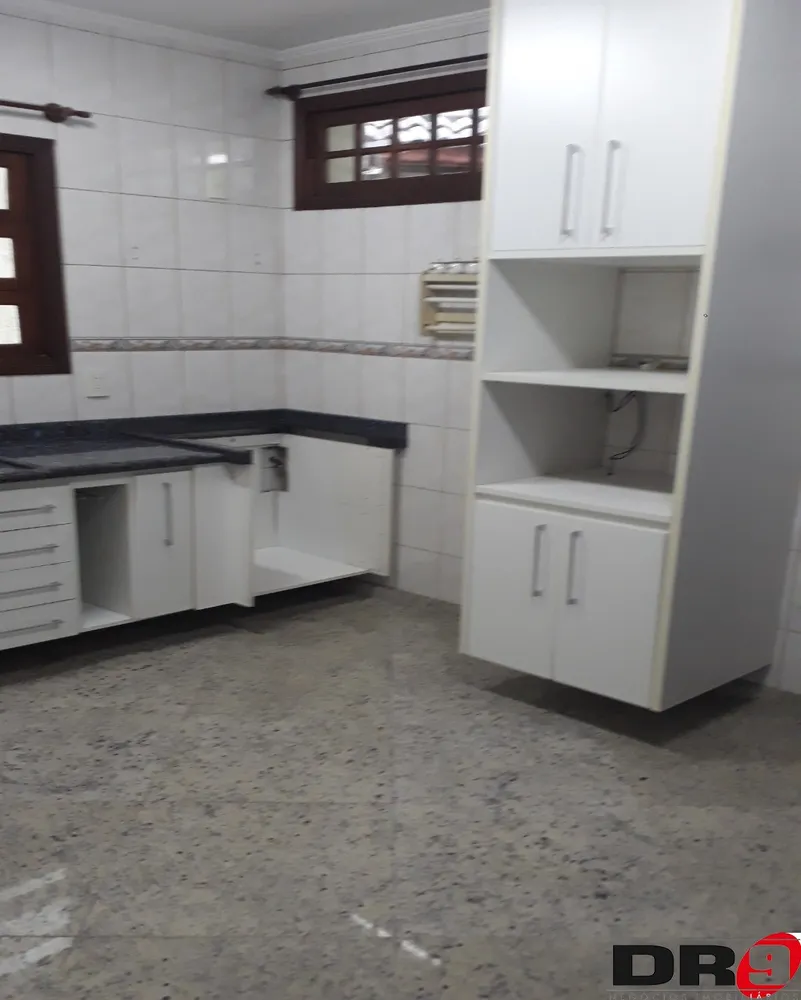 Casa, 3 quartos, 200 m² - Foto 7