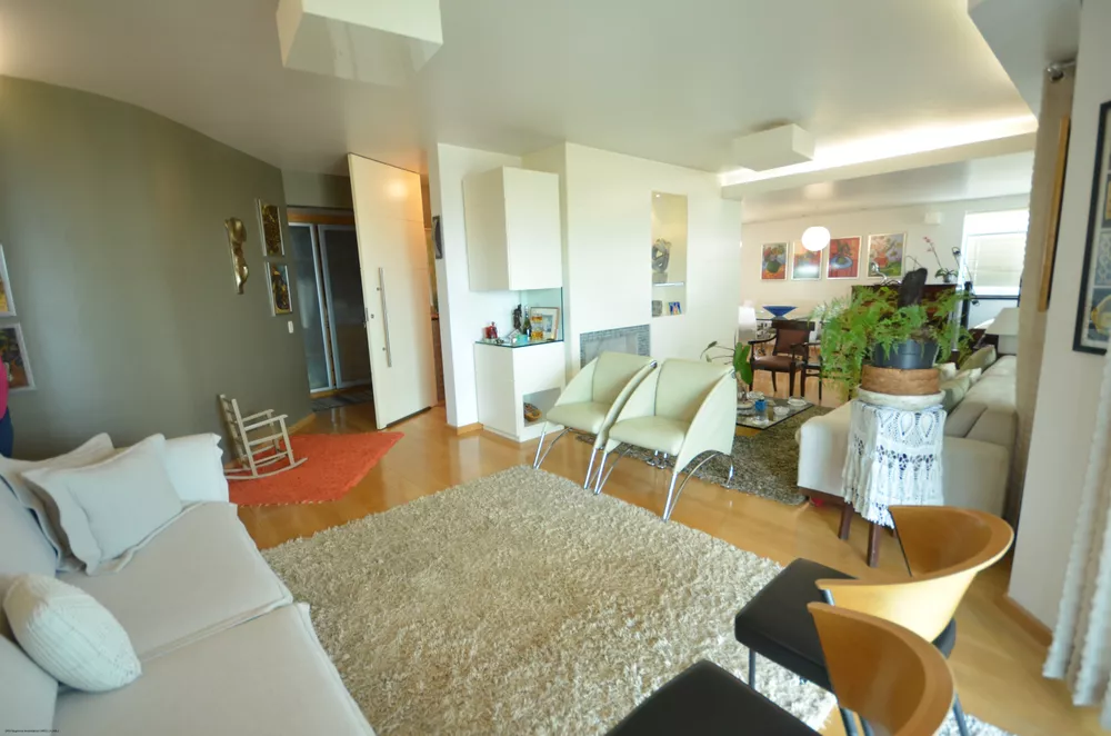 Apartamento à venda com 4 quartos, 254m² - Foto 1