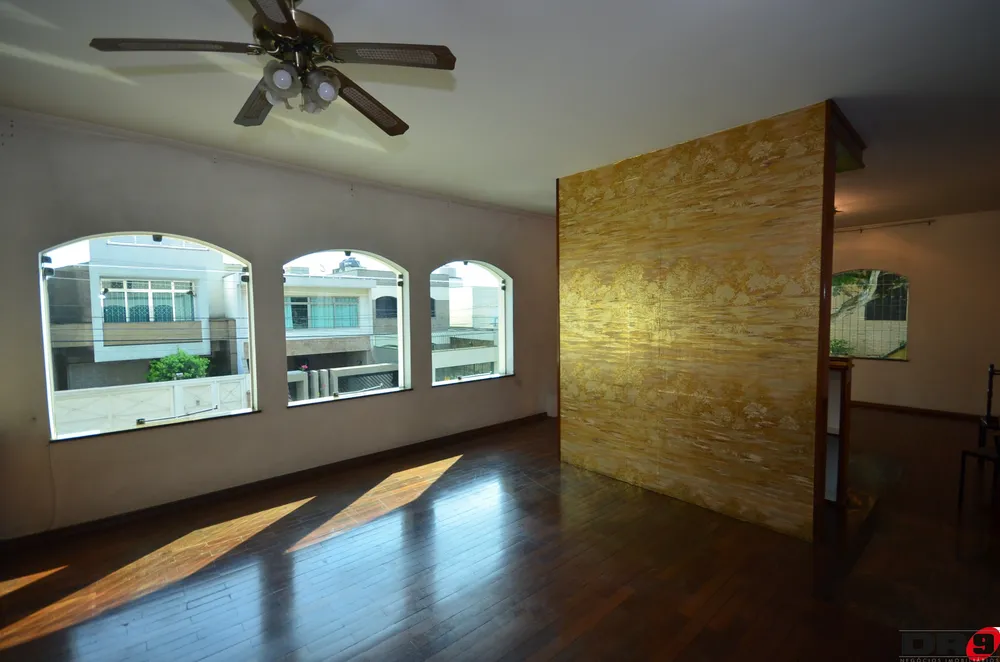 Casa, 4 quartos, 316 m² - Foto 3