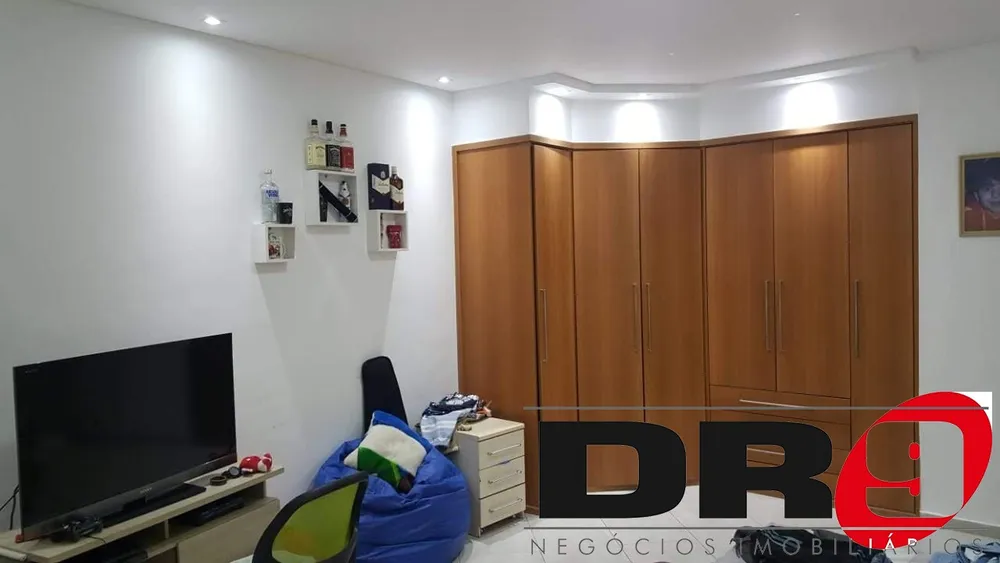 Casa, 3 quartos, 300 m² - Foto 8