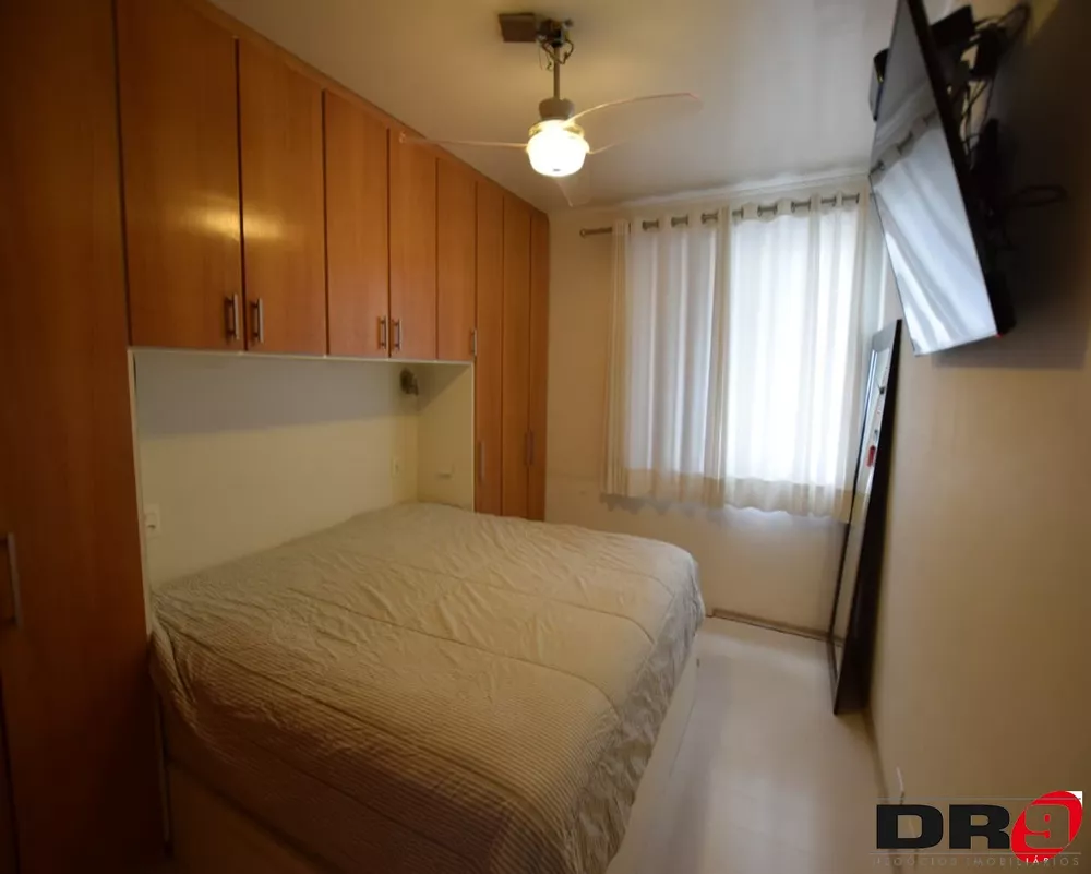 Apartamento à venda com 2 quartos, 90m² - Foto 4