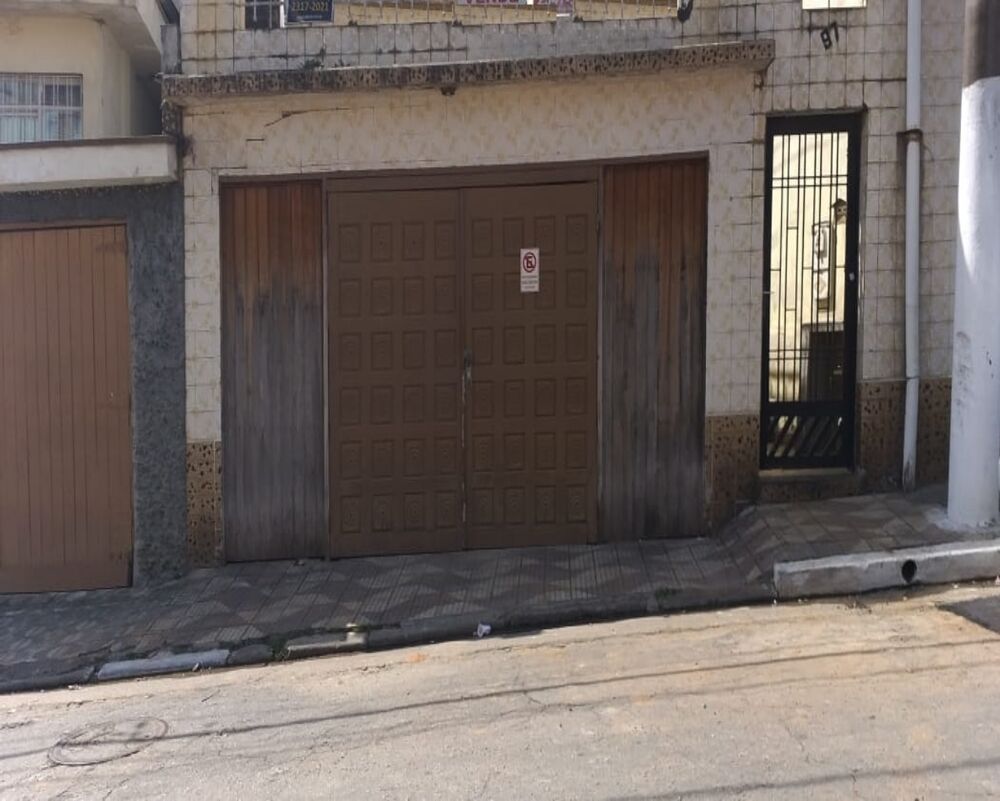 Casa, 3 quartos, 243 m² - Foto 1
