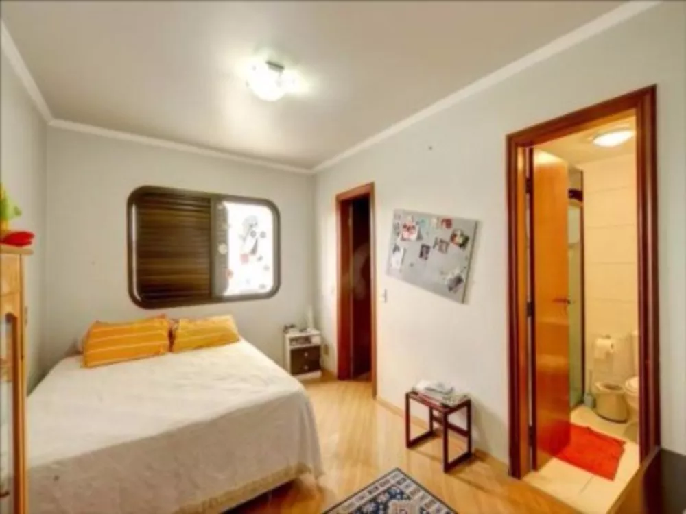 Apartamento à venda com 3 quartos, 200m² - Foto 10