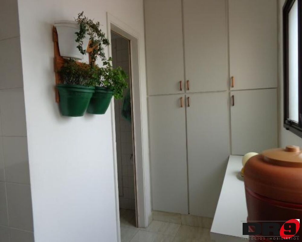 Apartamento à venda com 3 quartos, 90m² - Foto 2