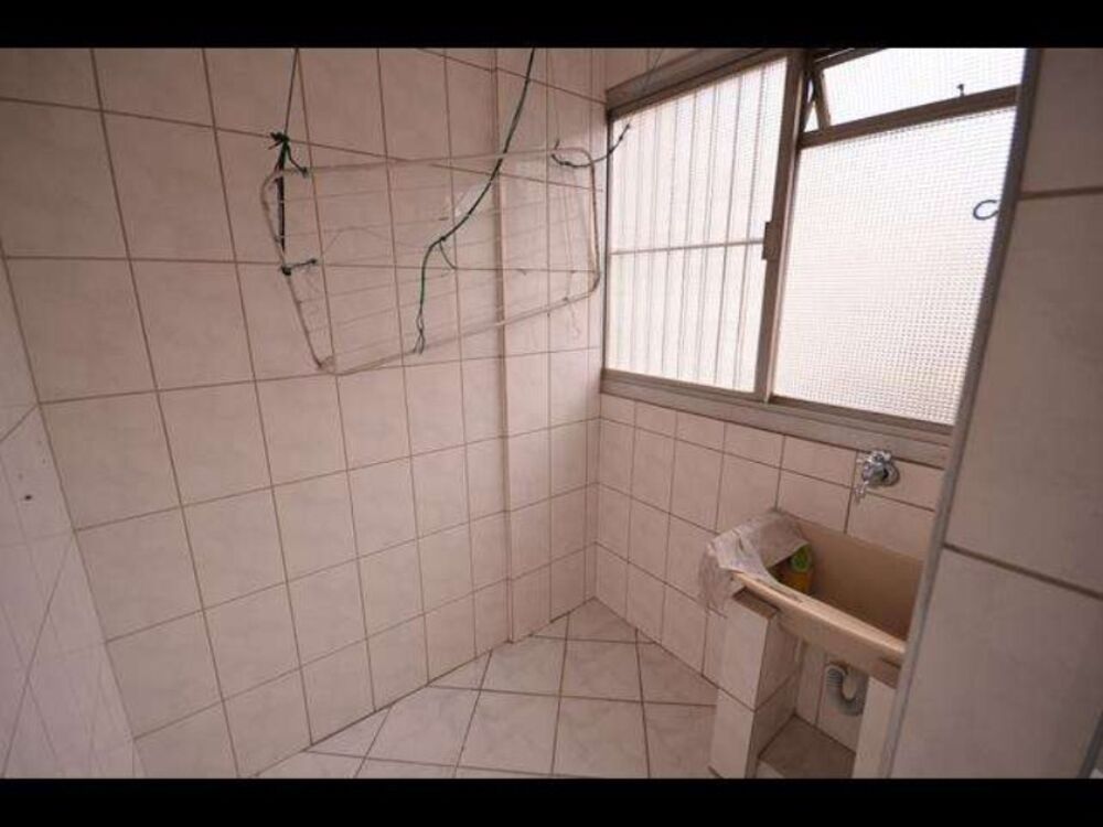 Apartamento à venda com 2 quartos, 56m² - Foto 11