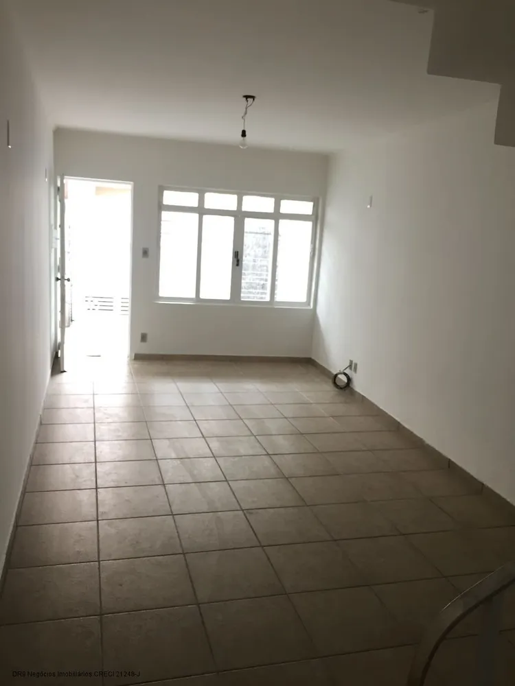 Casa, 3 quartos, 98 m² - Foto 1