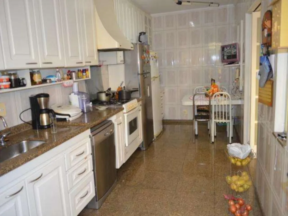 Casa, 4 quartos, 320 m² - Foto 9