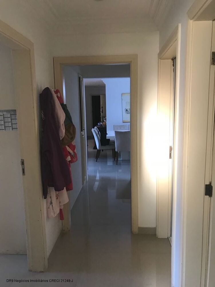 Apartamento, 3 quartos, 134 m² - Foto 2