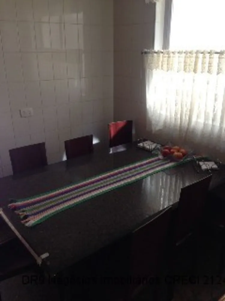 Casa, 4 quartos, 300 m² - Foto 9