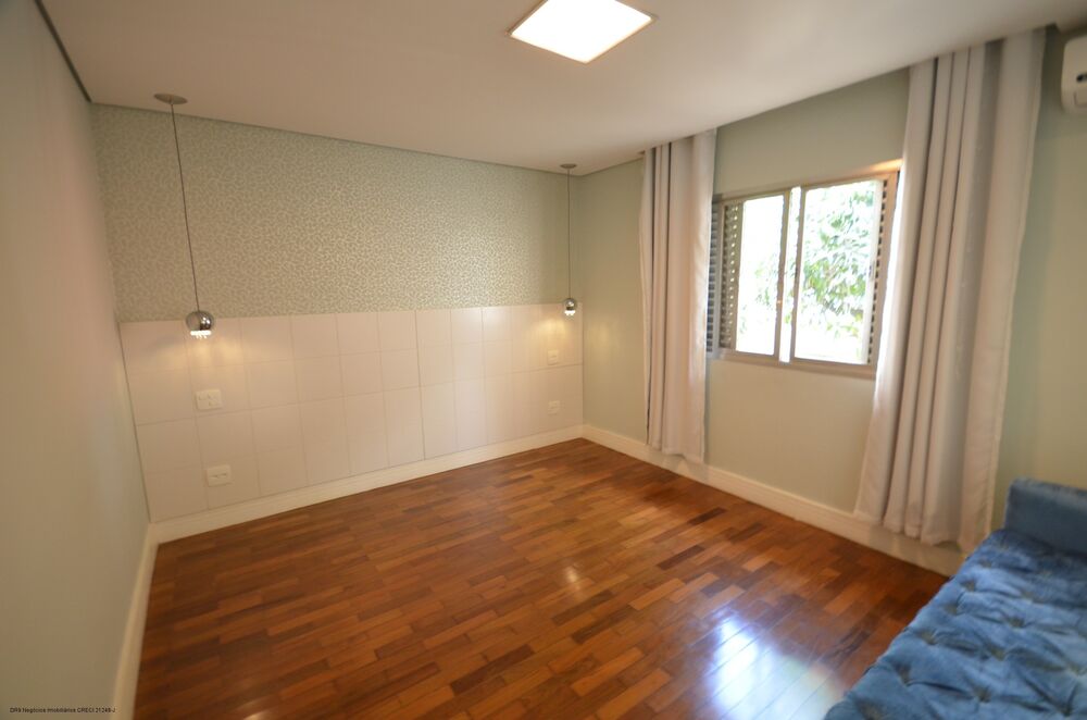Casa, 3 quartos, 267 m² - Foto 9