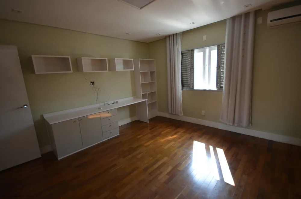 Casa, 3 quartos, 267 m² - Foto 10