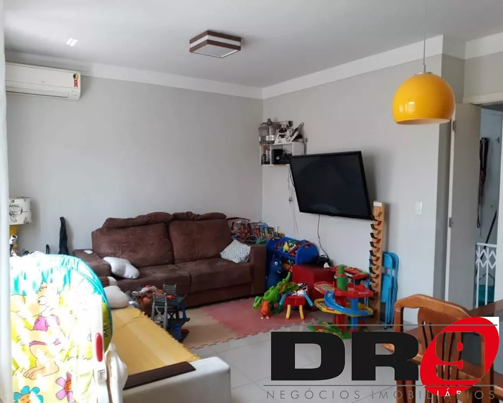 Sobrado à venda com 3 quartos, 90m² - Foto 1