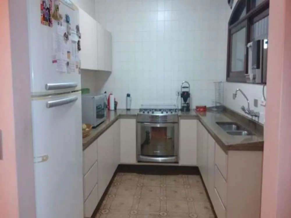 Casa, 3 quartos, 250 m² - Foto 12