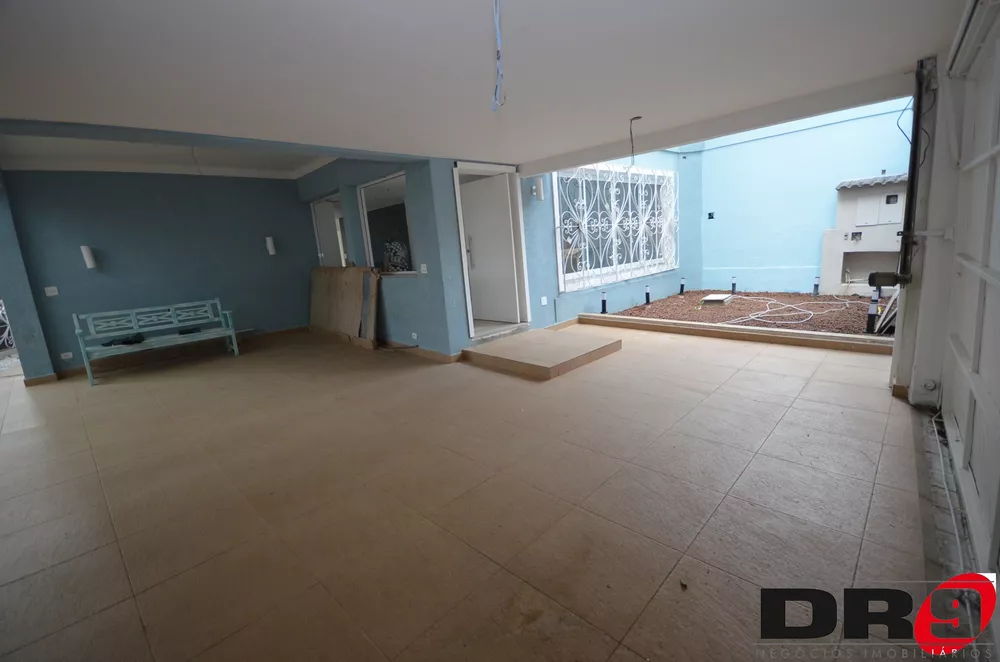 Casa à venda com 5 quartos, 400m² - Foto 2