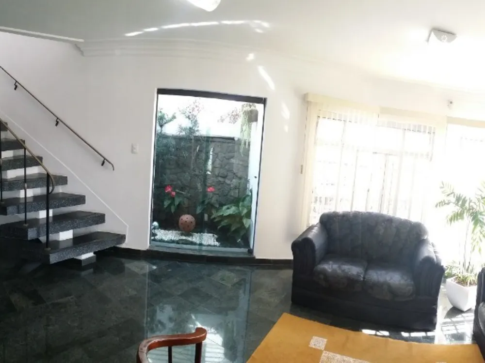 Casa, 197 m² - Foto 1