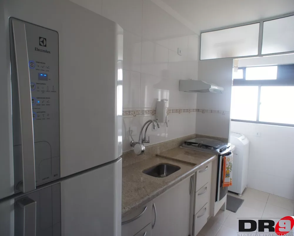 Apartamento à venda com 2 quartos, 74m² - Foto 8