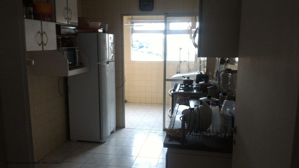 Apartamento à venda com 2 quartos, 78m² - Foto 4