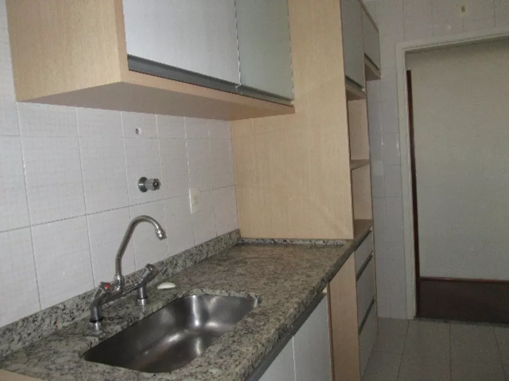 Apartamento à venda com 3 quartos, 84m² - Foto 6