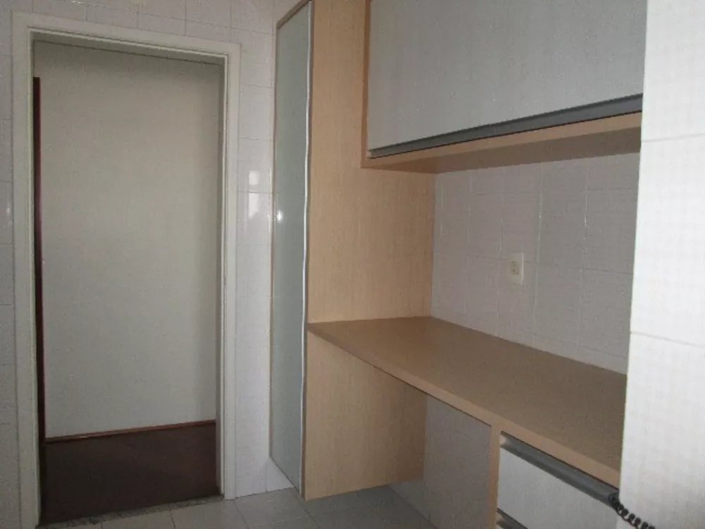 Apartamento à venda com 3 quartos, 84m² - Foto 7