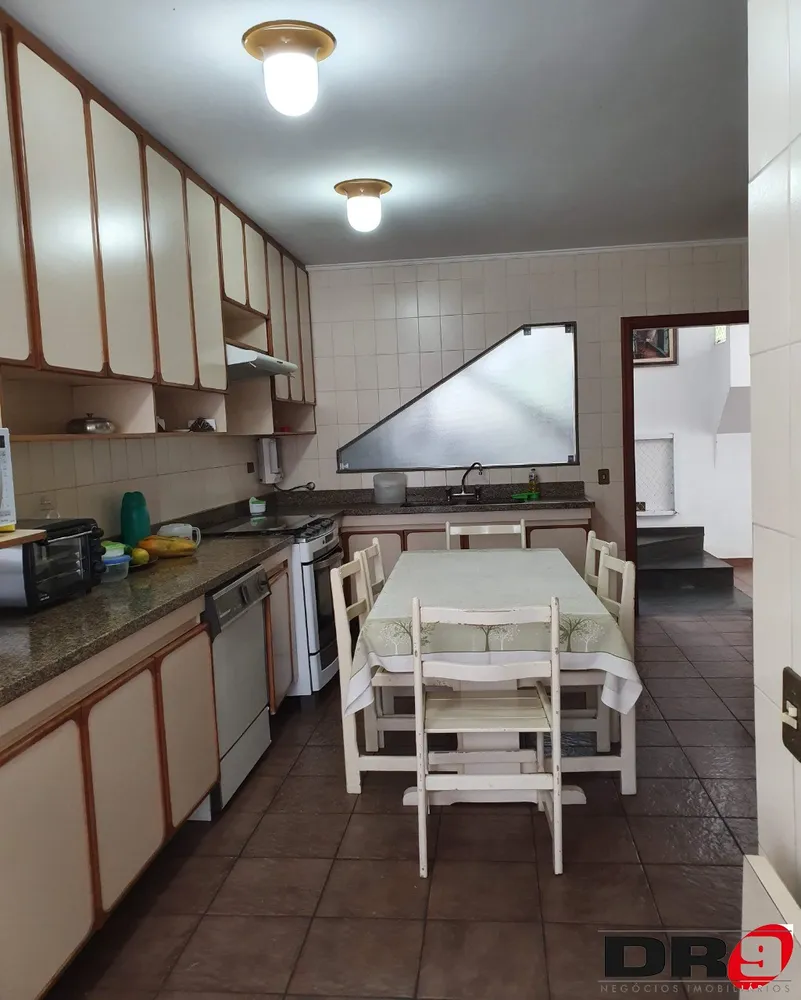 Sobrado, 3 quartos, 251 m² - Foto 3