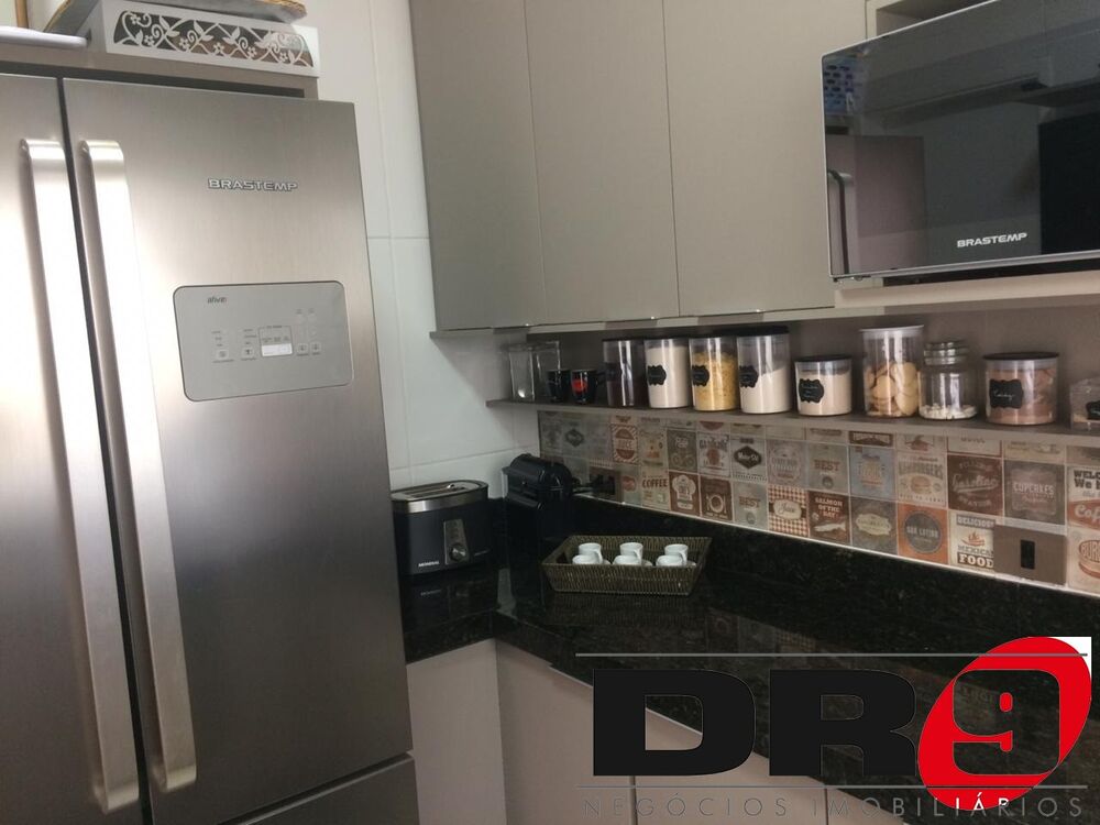 Sobrado à venda com 2 quartos, 109m² - Foto 4