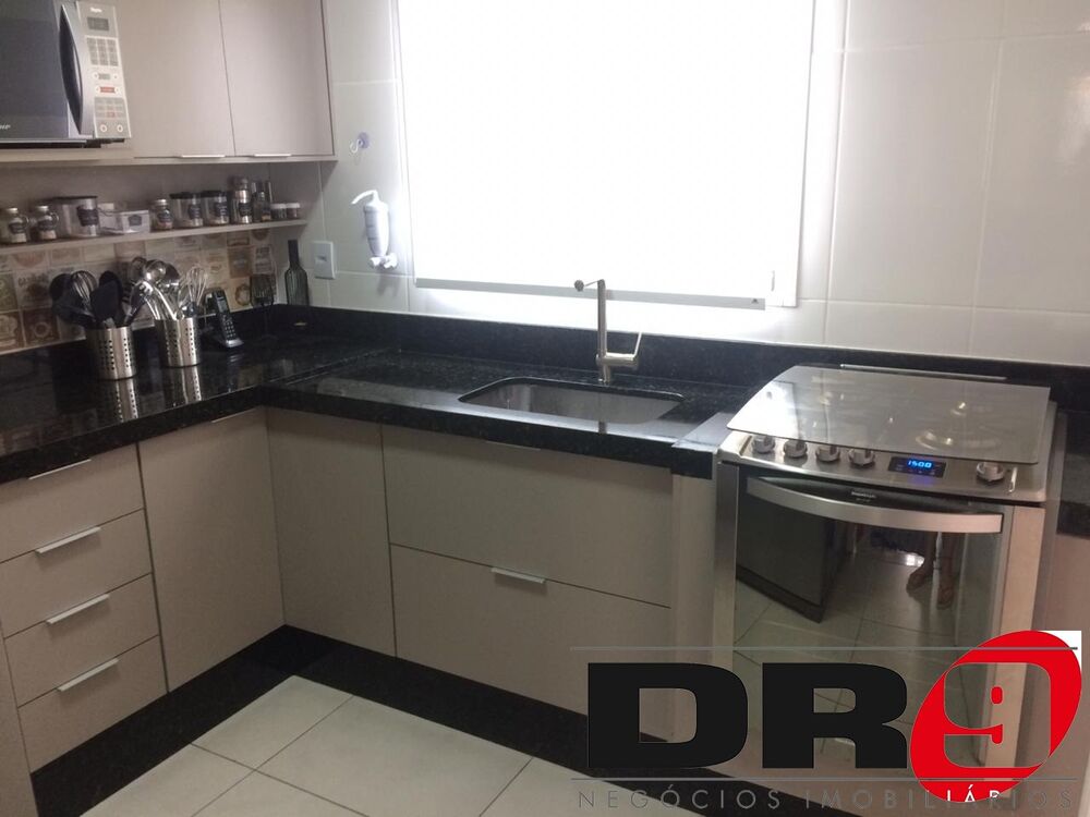 Sobrado à venda com 2 quartos, 109m² - Foto 6