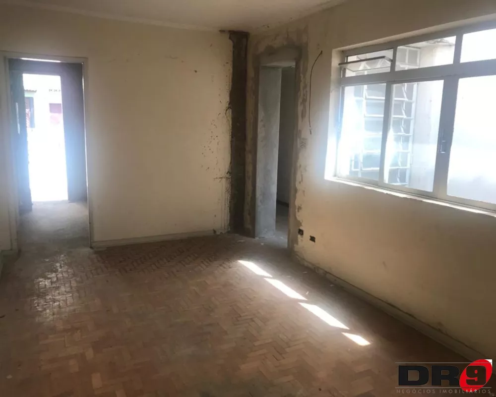 Casa à venda e aluguel com 2 quartos, 125m² - Foto 2