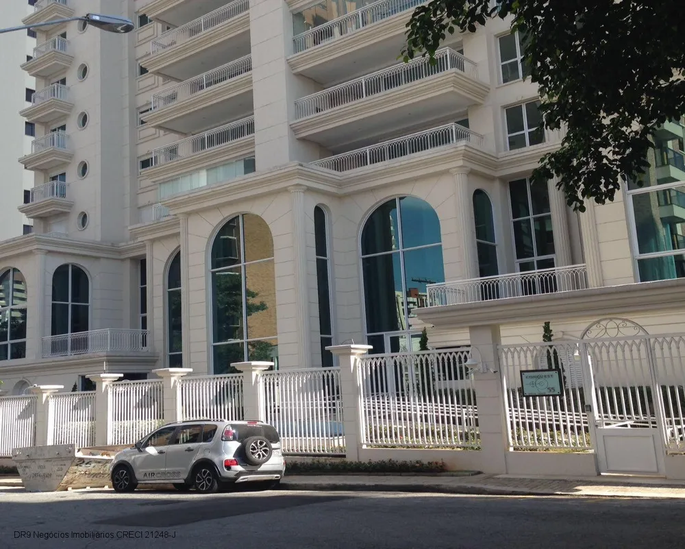 Apartamento, 3 quartos, 177 m² - Foto 2