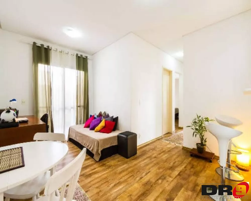 Apartamento à venda com 3 quartos, 73m² - Foto 1